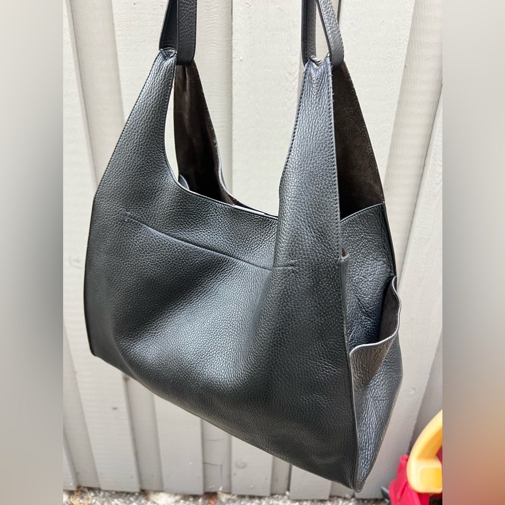 Cuyana Oversized Double Loop bag - Picture 4 of 15